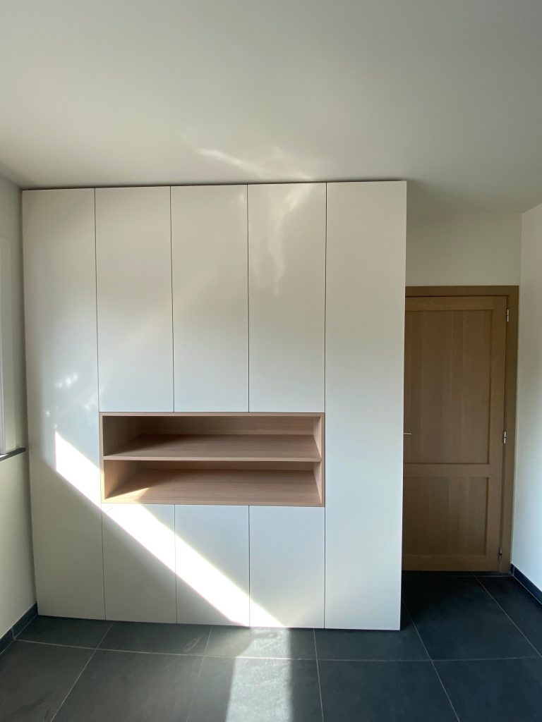 Bergkast bureau